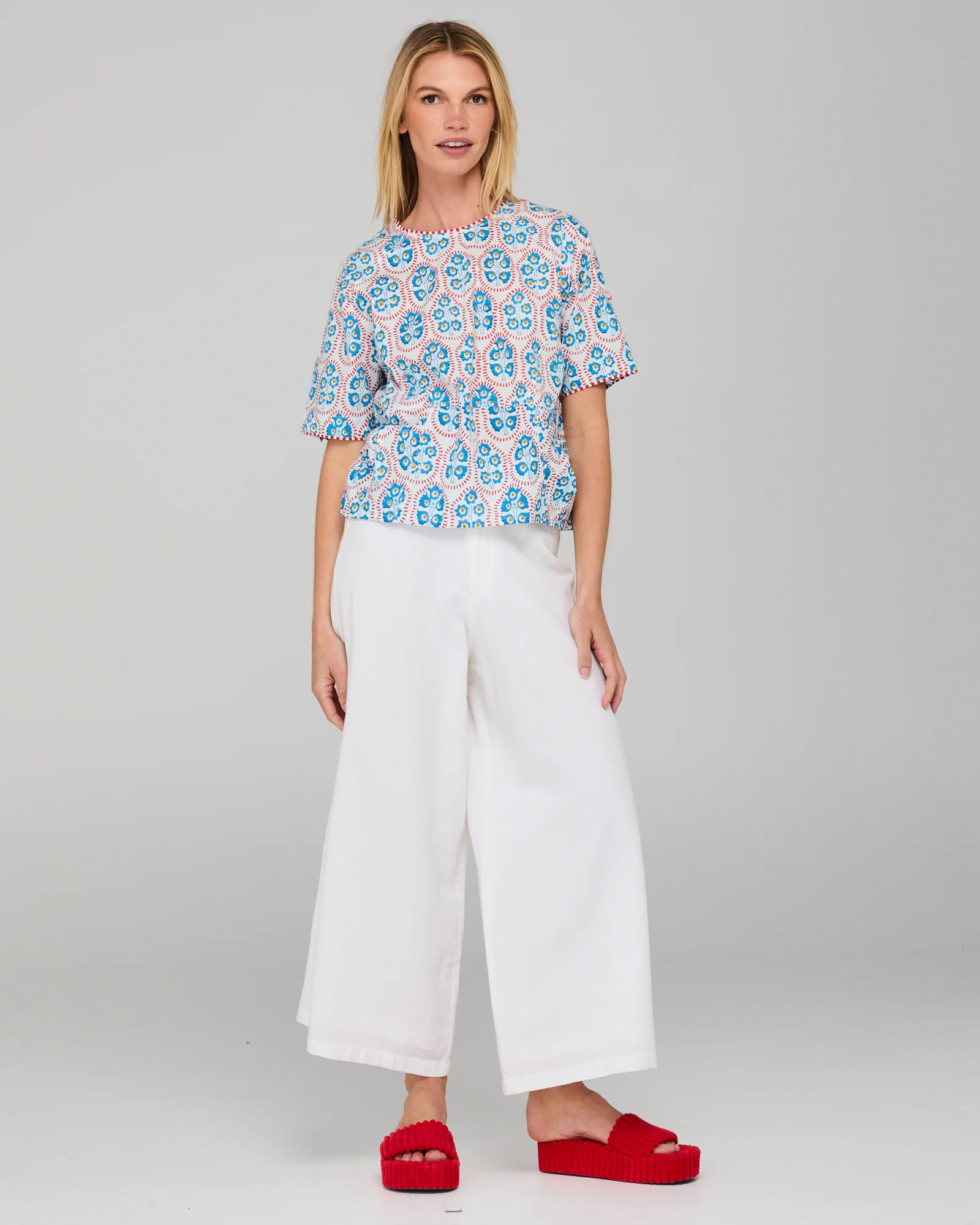 Boom Shankar Guru Top - Emilia White Boom Shankar