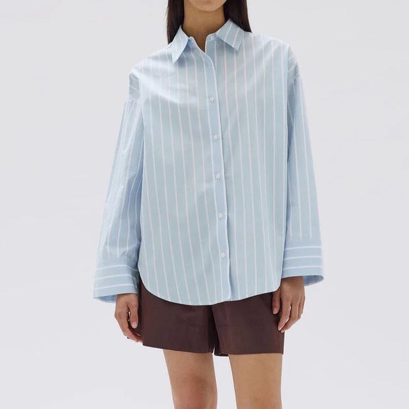 Assembly Label Addie Poplin Stripe Long Sleeve Shirt - Sora/White Assembly Label