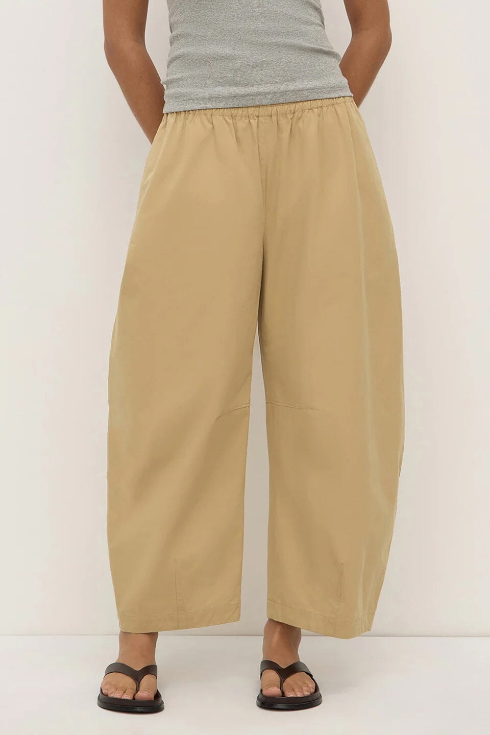 Assembly Label Lola Barrel Pant - Tan Assembly Label