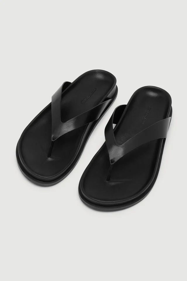 Assembly Label Mela Leather Thong - Black Slides Assembly Label