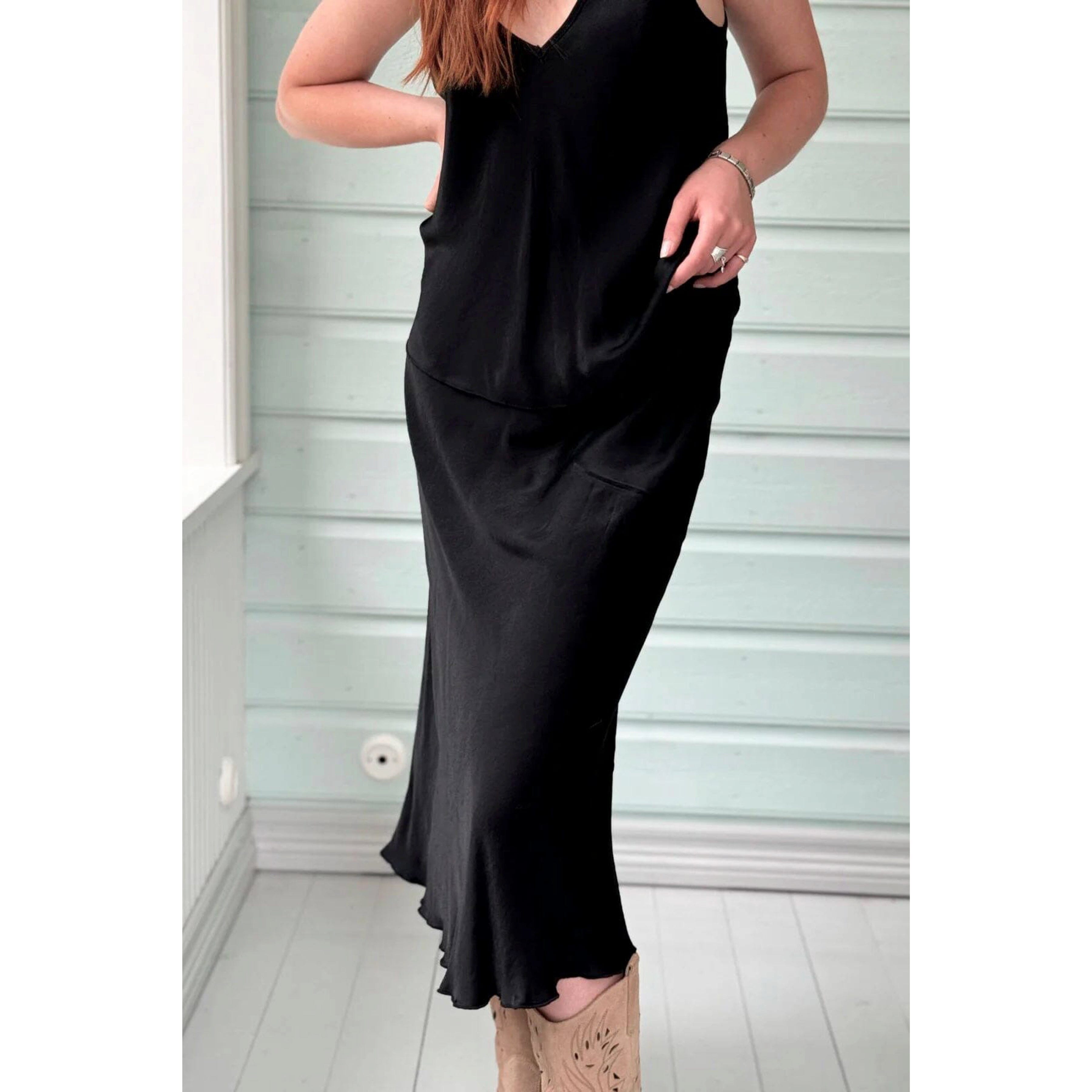 Bohemiana Silklook Viscose Skirt - Black Bohemiana