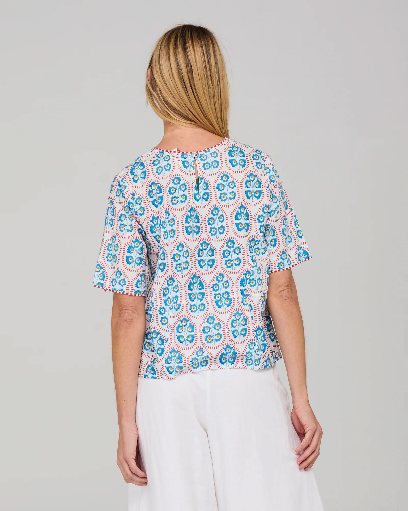 Boom Shankar Guru Top - Emilia White Boom Shankar