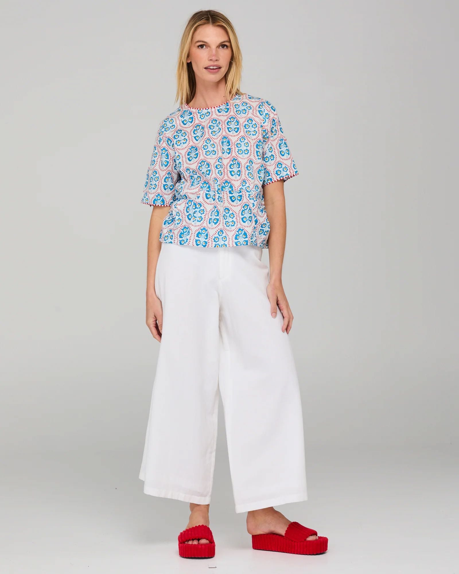 Boom Shankar Guru Top - Emilia White Top Boom Shankar