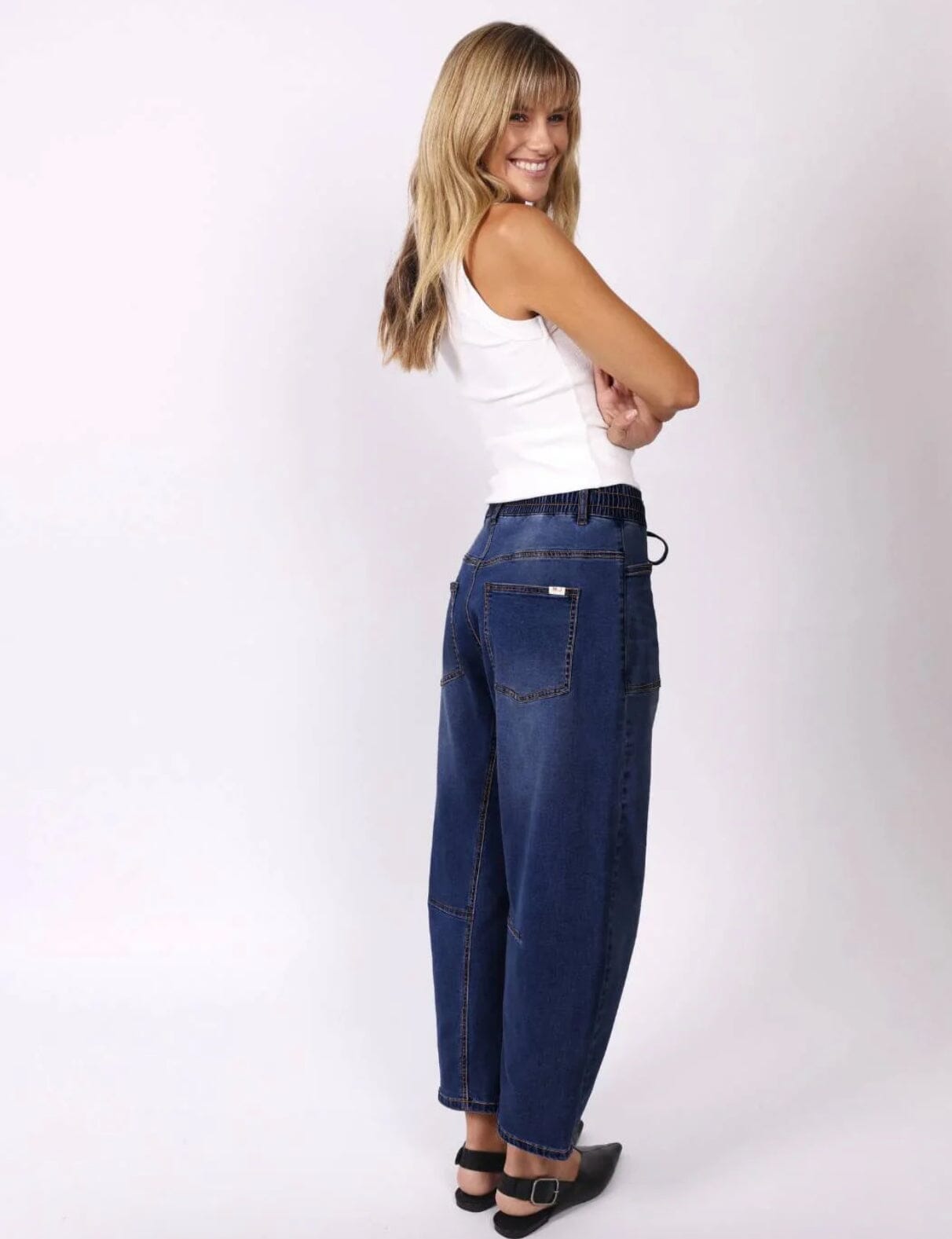 Leo Barrel Jeans Ink Label of Love