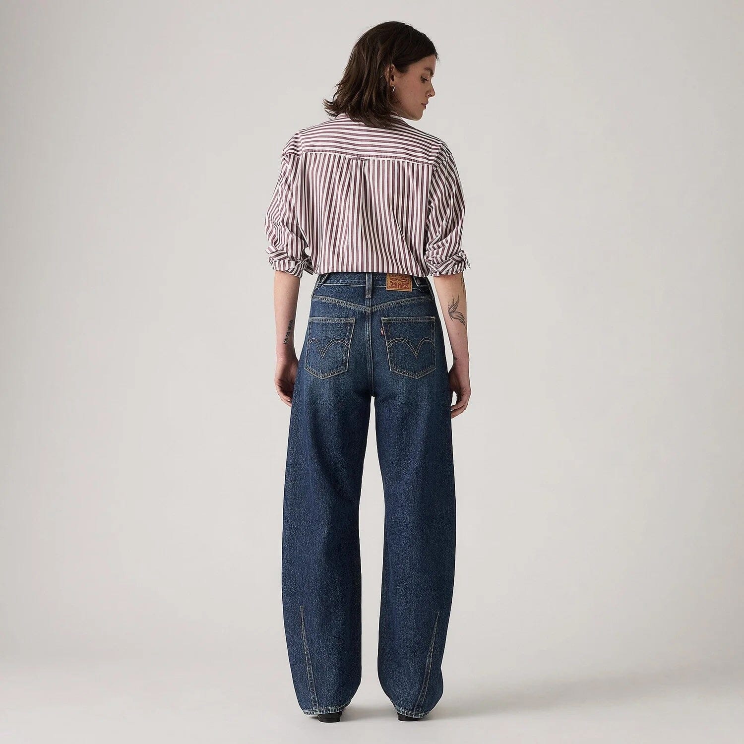 Levi's Cinch Barrel Jeans - New Shades Levi's