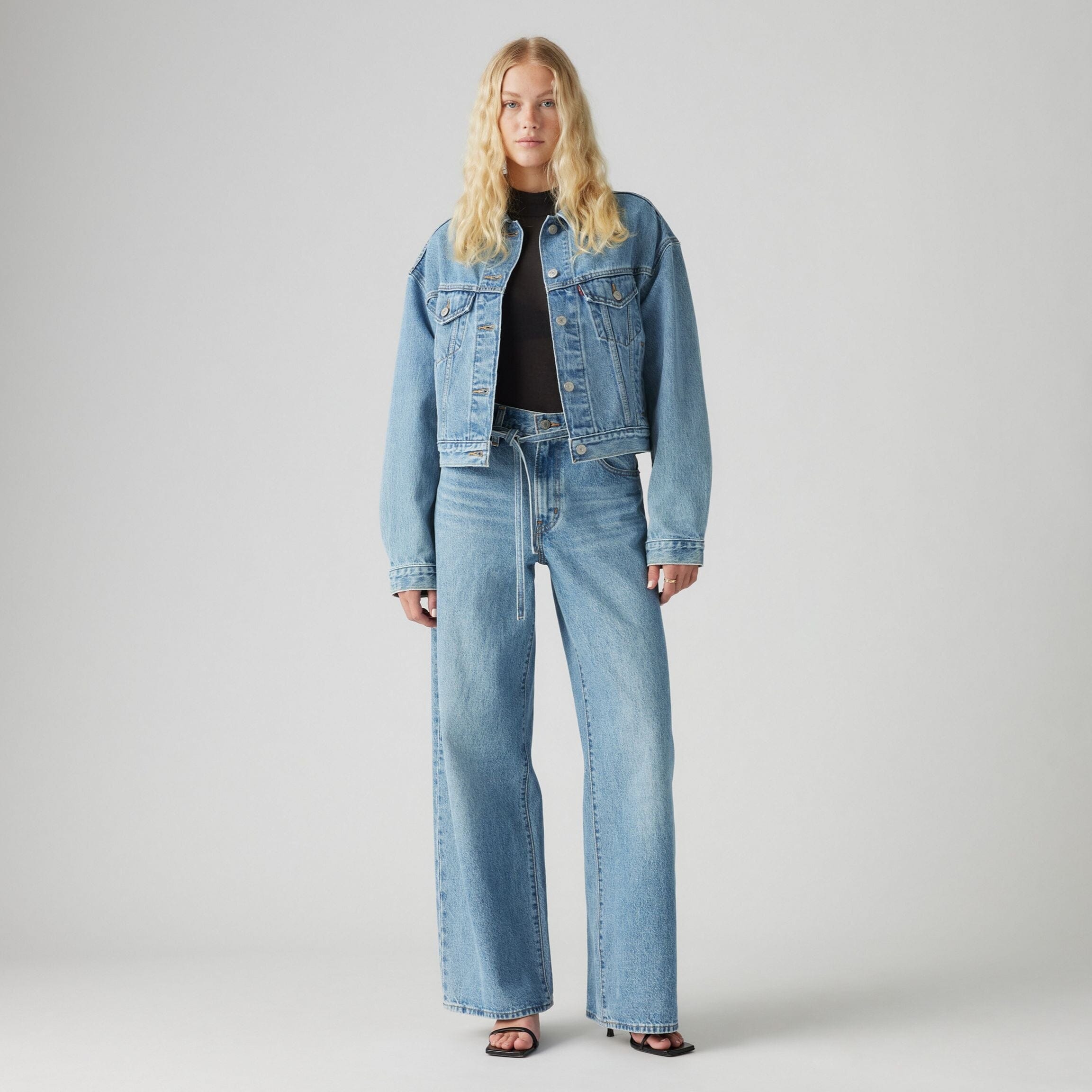 Levi's Women's XL Straight Jeans - Thanks Friend Levi's