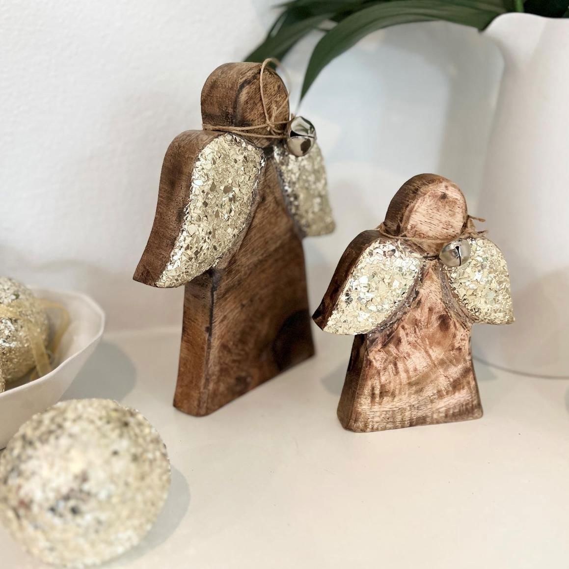 Lucia Timber Angel - 15cm Mediterranean Markets