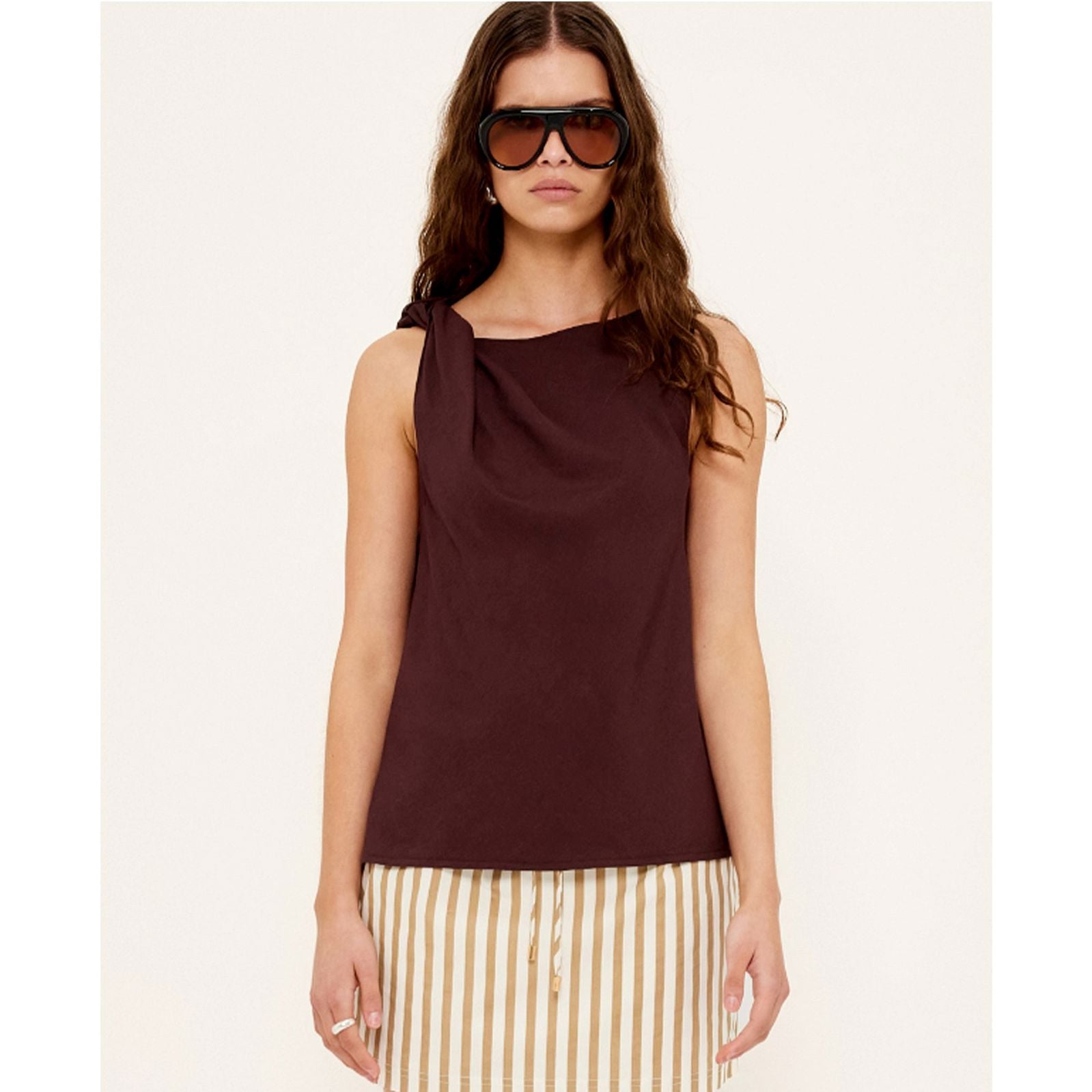 Staple the Label Elira Twist Top - Chocolate Staple the label