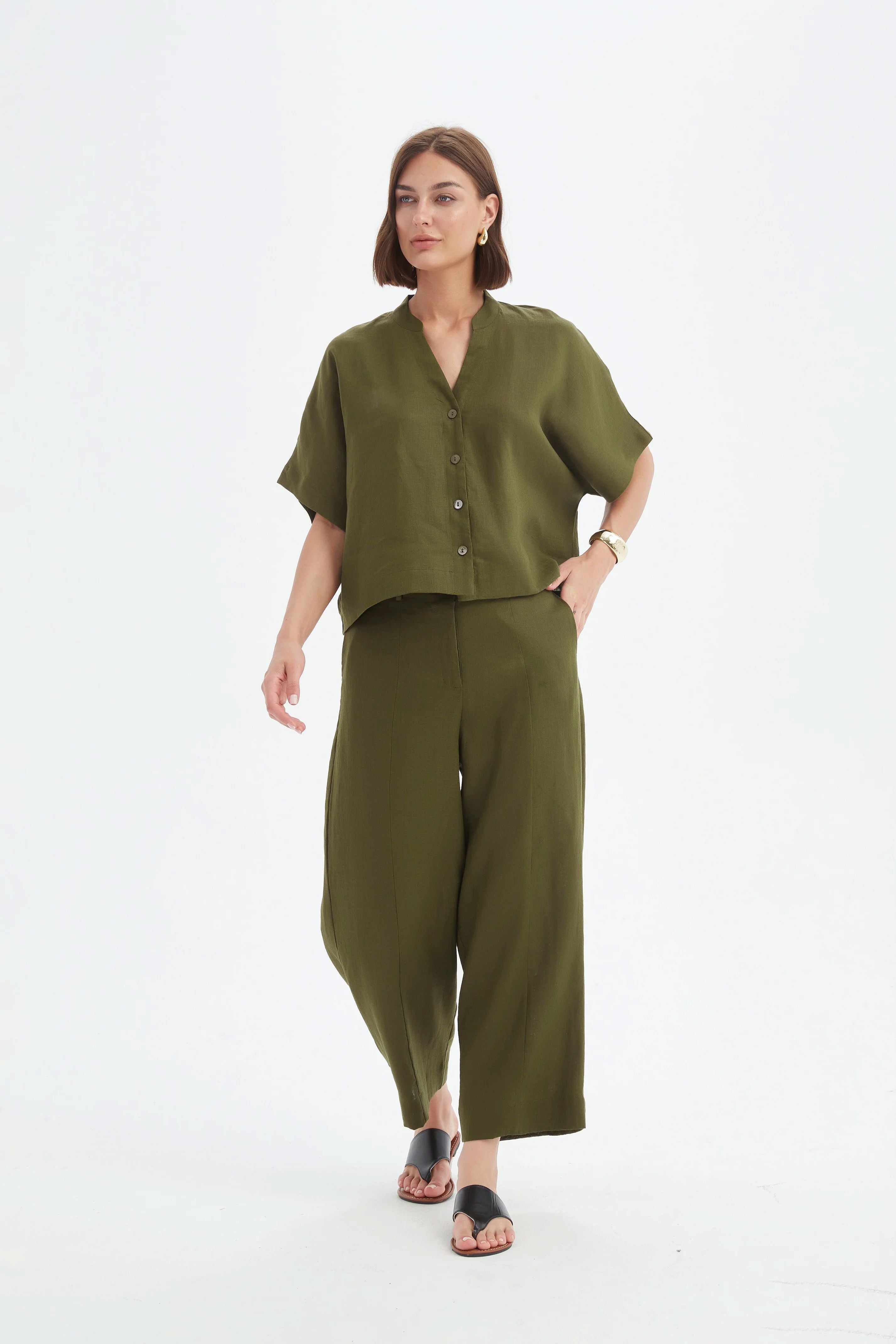 Tirelli Boxy Button Linen Shirt - Dark Moss Tirelli