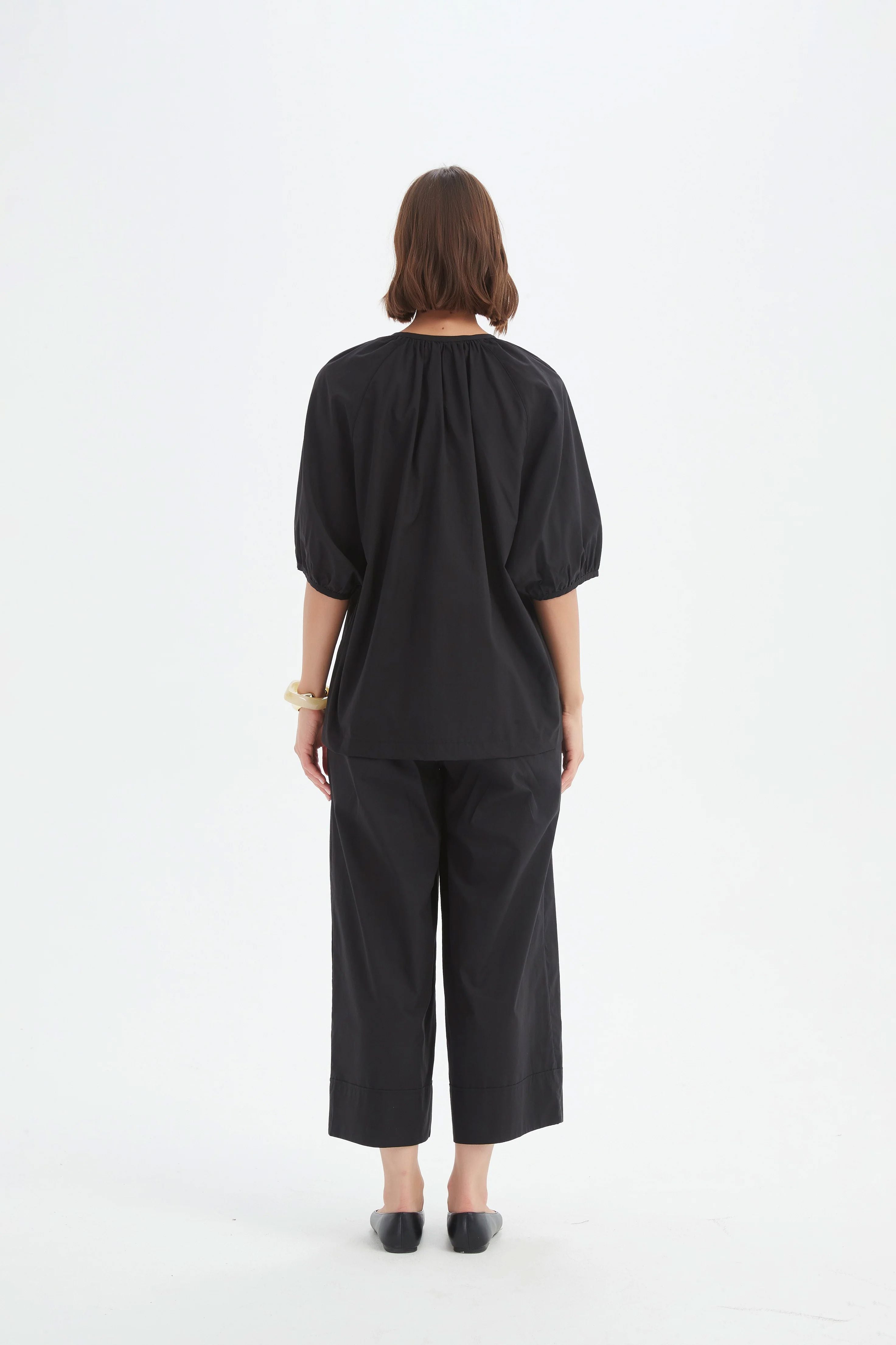 Tirelli Gathered Notch Neck - Black Tirelli