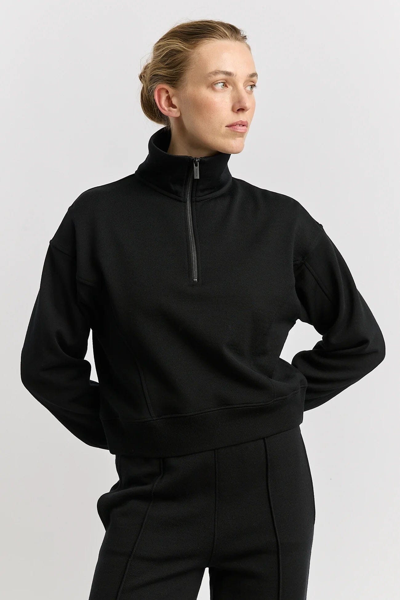 Toorallie Lounge Cropped Half Zip - Black Women's Knit Toorallie