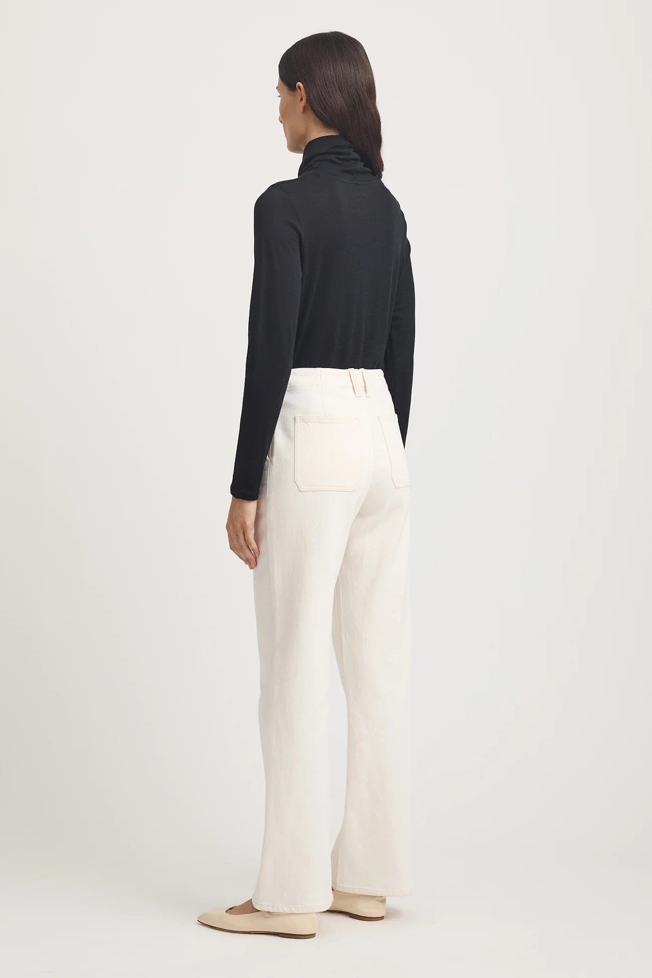 Toorallie Turtle Neck Merino Tee - Black Toorallie