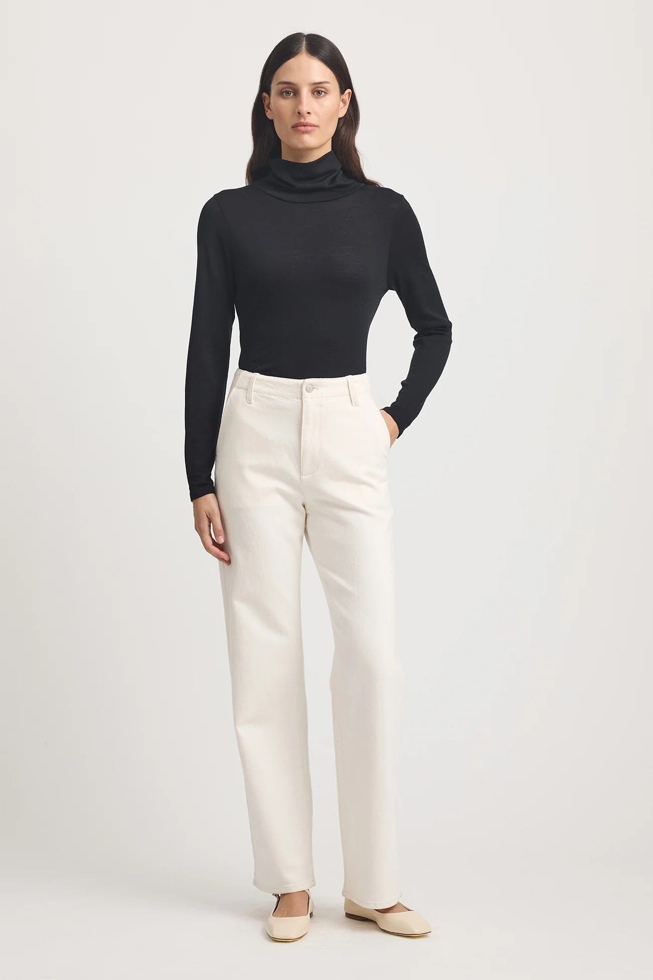 Toorallie Turtle Neck Merino Tee - Black Toorallie