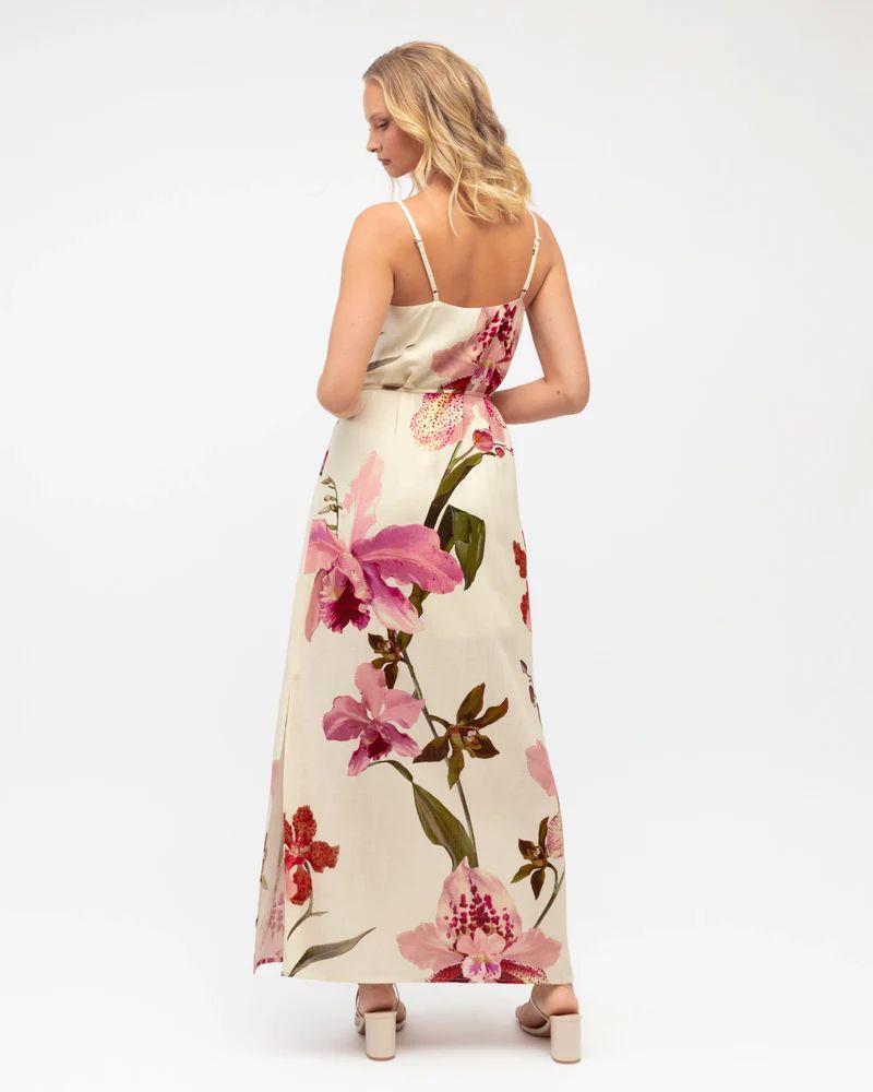 White Closet Floral Fantasy Maxi Dress White Closet
