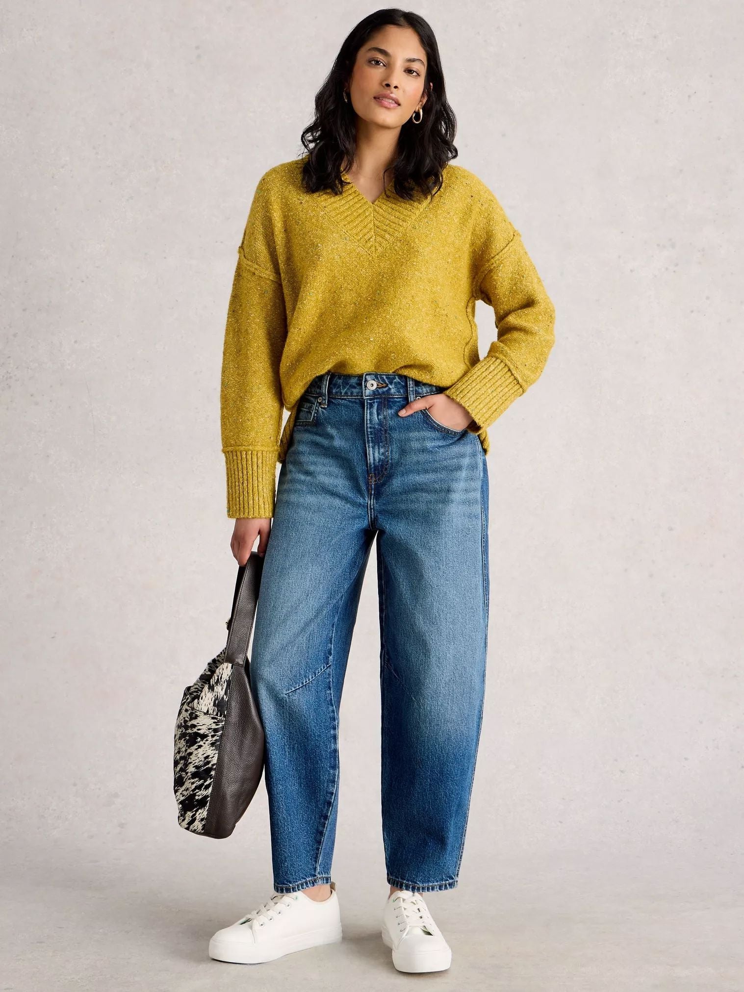 White Stuff Aubrey Barrel Leg Jean - Mid Denim White Stuff