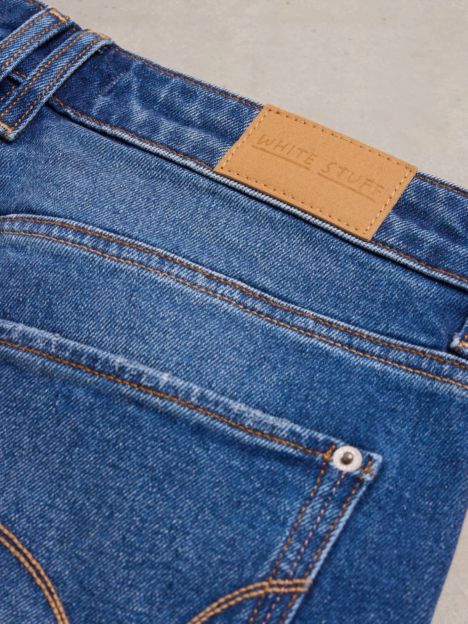 White Stuff Freya Weekend Jean - Mid Denim White Stuff