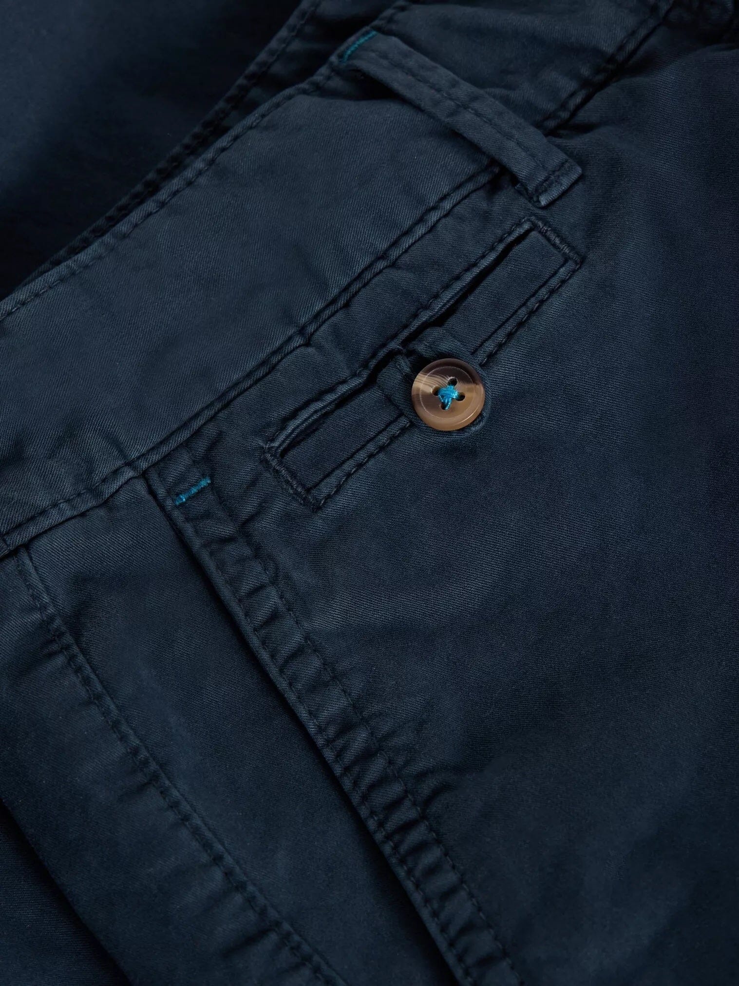 White Stuff Hayley Organic Chino Short - Dark Navy White Stuff