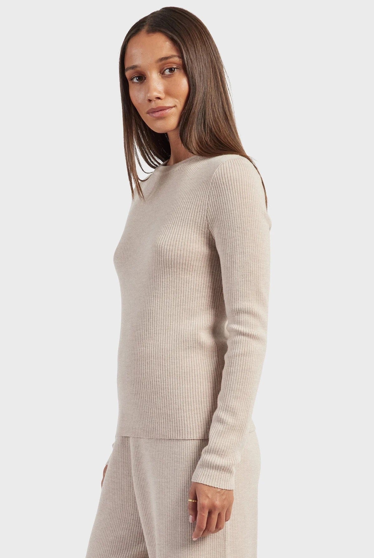 Academy Brand Women's Isle Merino Crew - Elm Beige Academy Brand