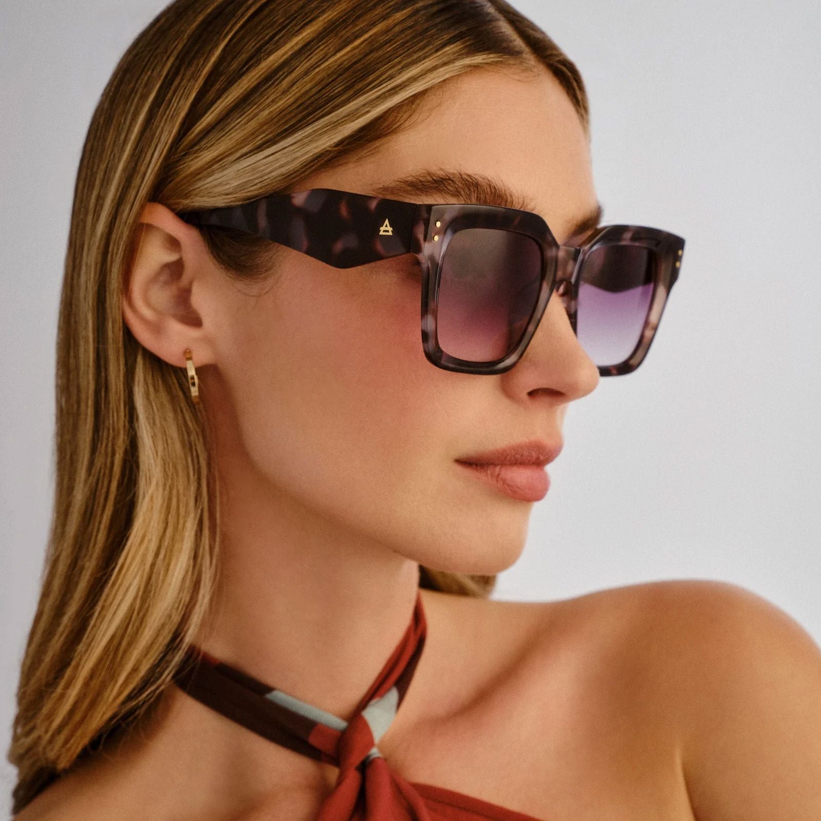 Aire Shades Magnitude Women's Sunglasses - Clouded Tort Aire Shades