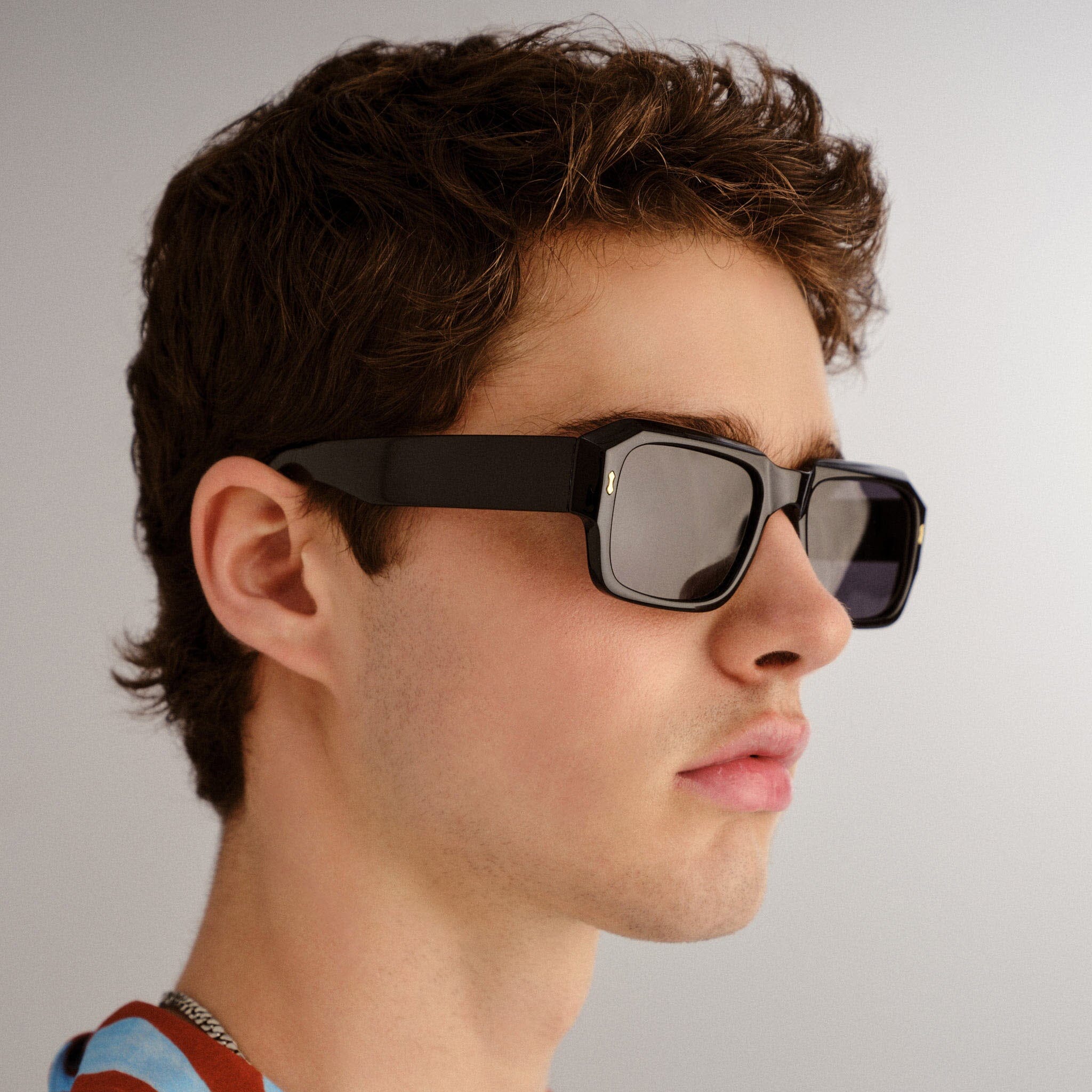Aire Shades Pluto Uni-sex Sunglasses - Black Smoke Mono Polarised Unisex Sunglasses Aire Shades 