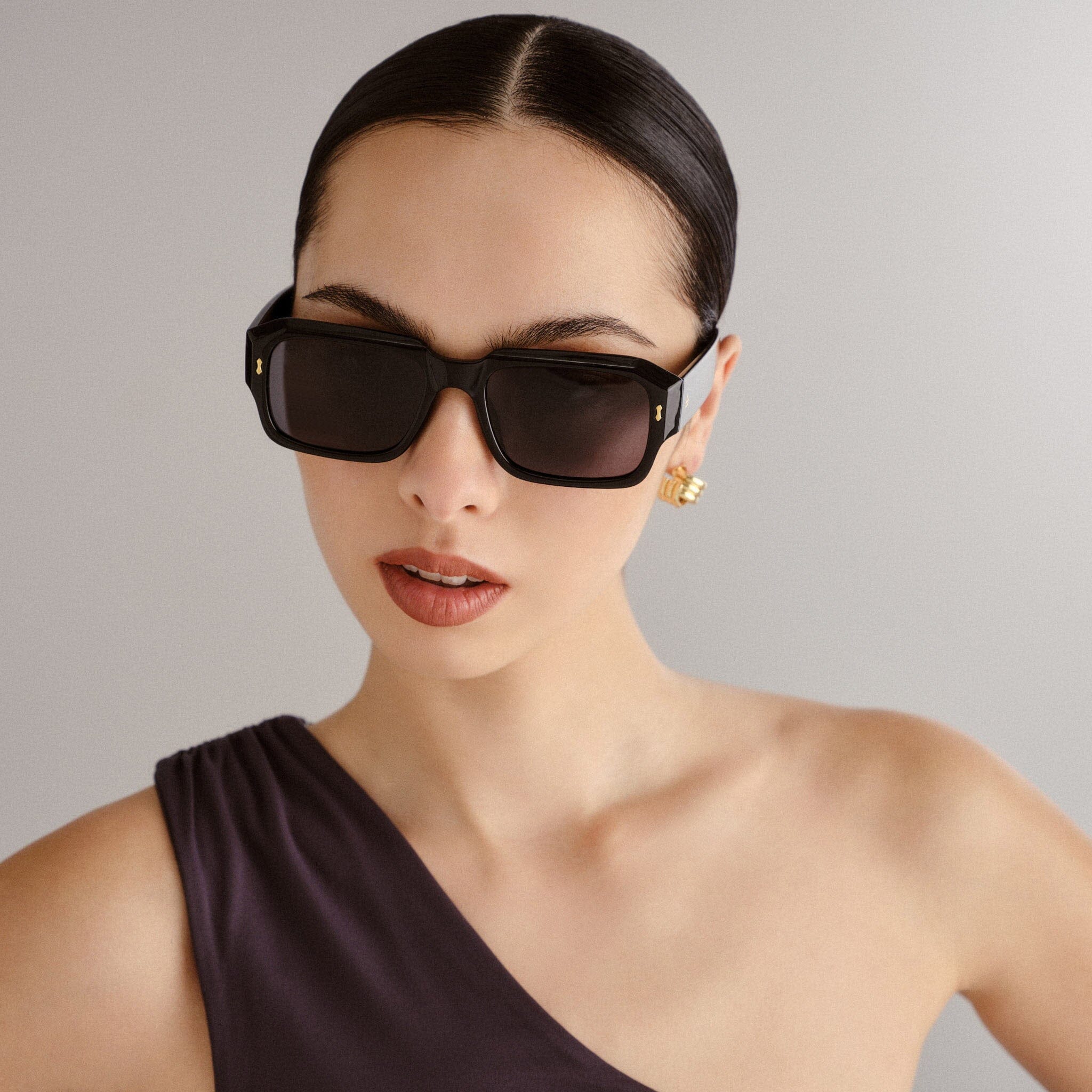 Aire Shades Pluto Uni-sex Sunglasses - Black Smoke Mono Polarised Unisex Sunglasses Aire Shades 
