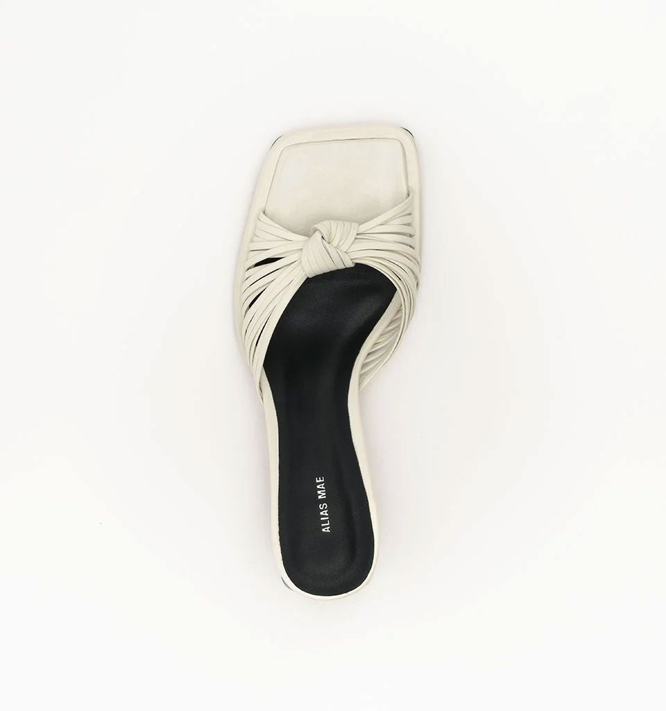 Alias Mae Alexia - Ivory Oily Crinkle Leather Heels Alias Mae 