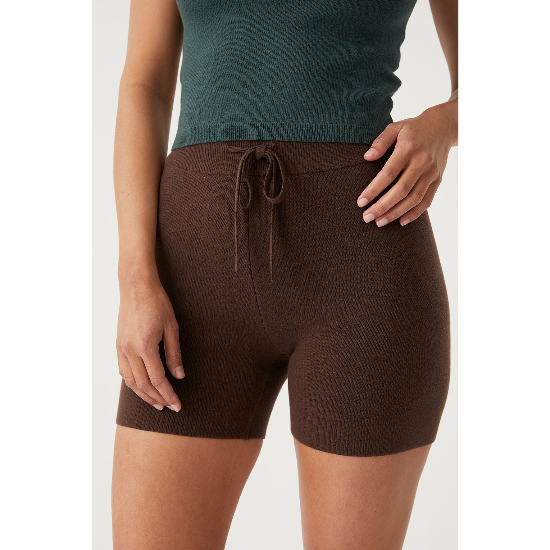 Arcaa Esta Short - Chocolate Arcaa