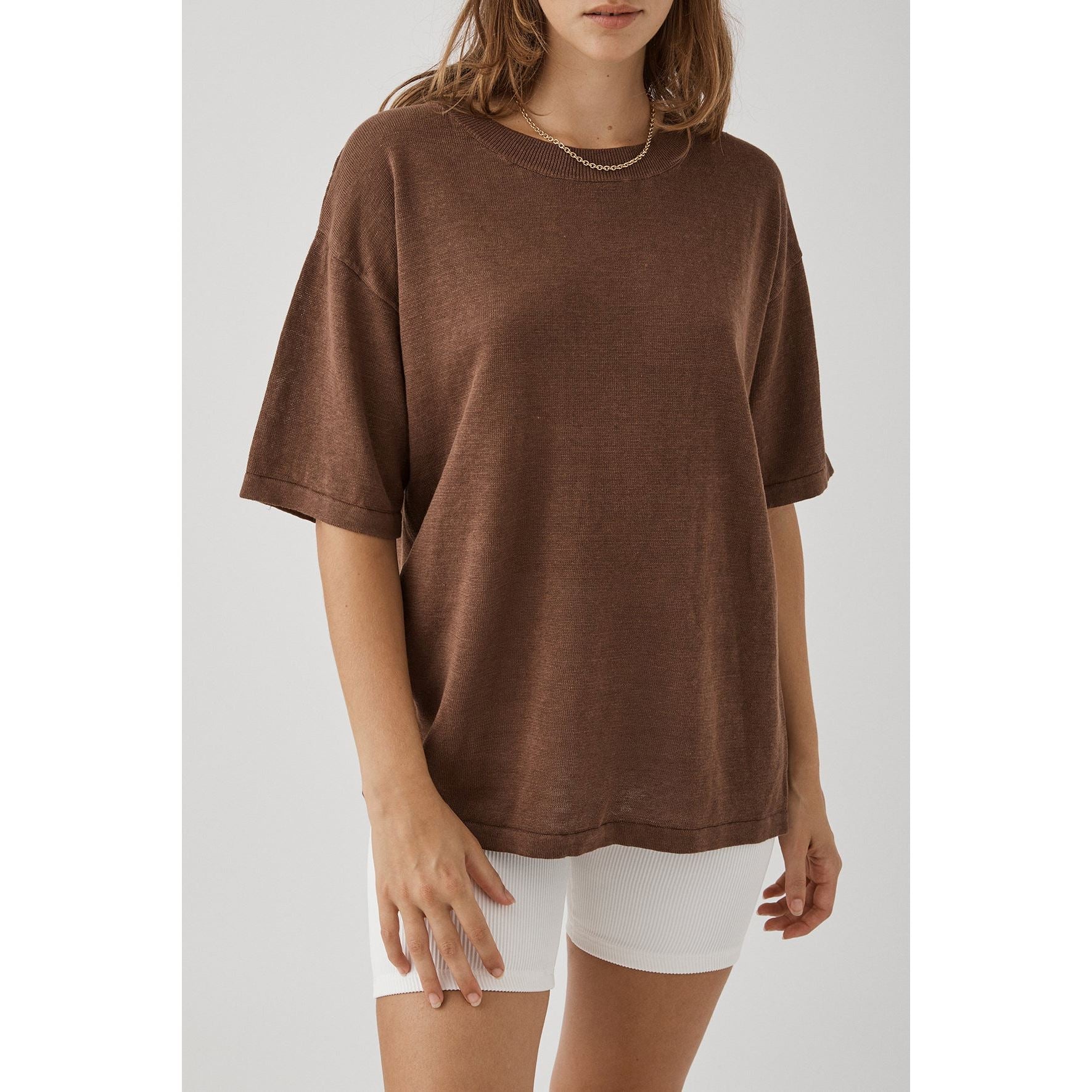 Arcaa Hugo T-shirt - Chocolate Arcaa