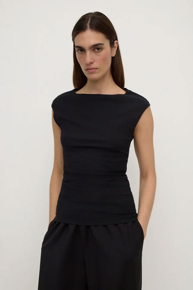 Assembly Label Mika Capped Sleeve Top - Black Top Assembly Label 