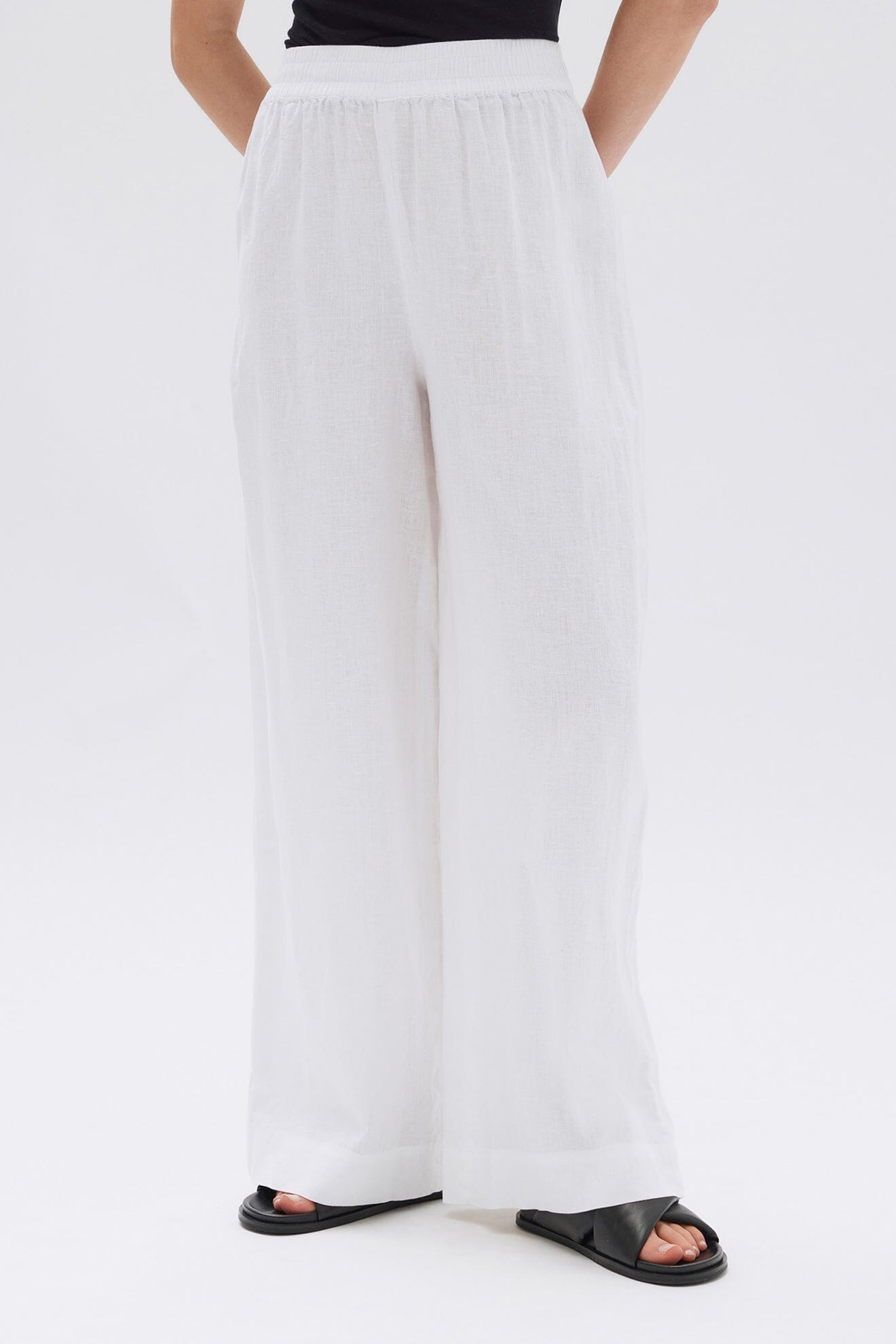 Assembly Label Nilsa Linen Pant - White Assembly Label