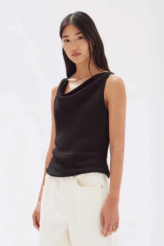 Assembly Label Reign Textured Top - Black Assembly Label