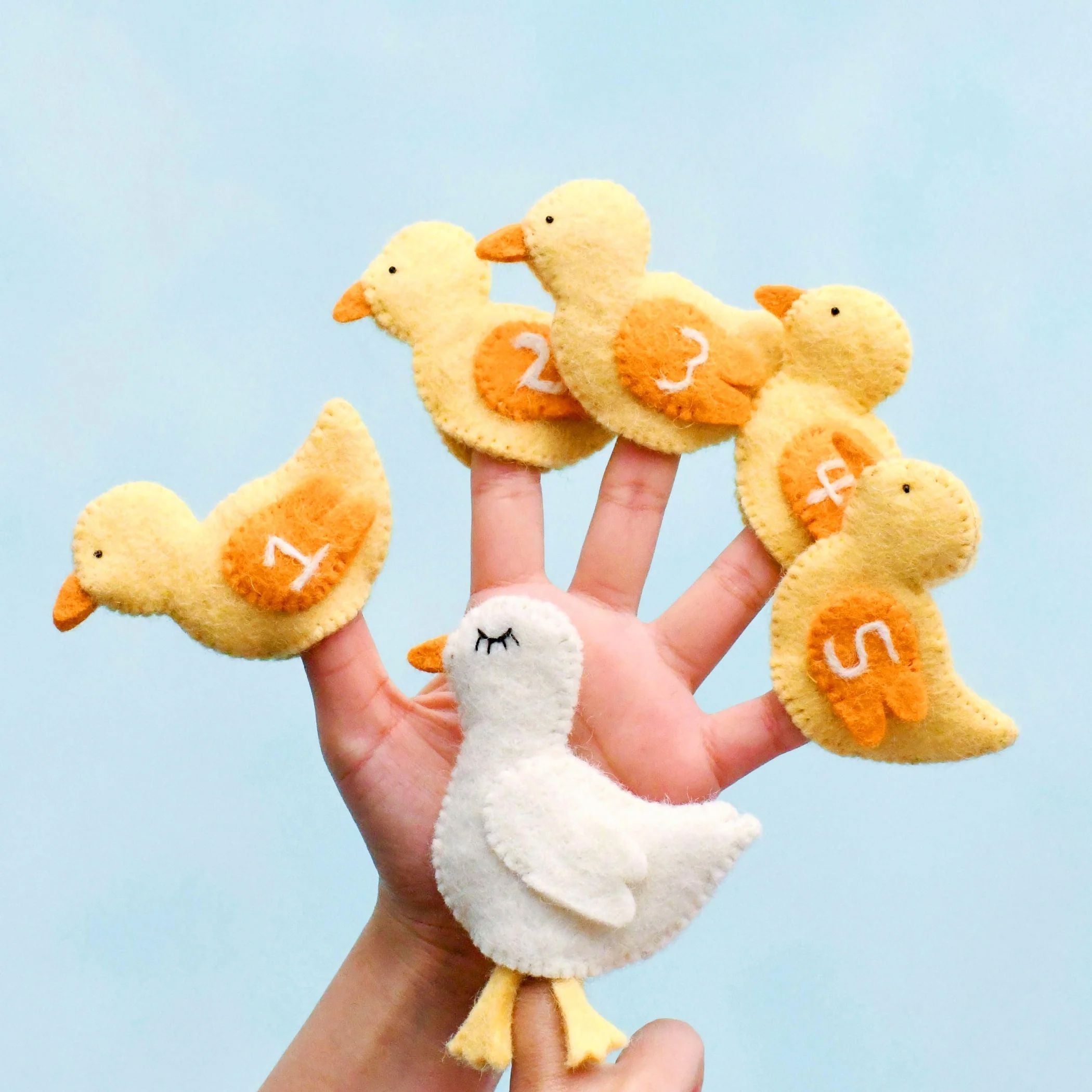 Five Little Ducks Finger Puppets Set Finger Puppets Tara Treasures 
