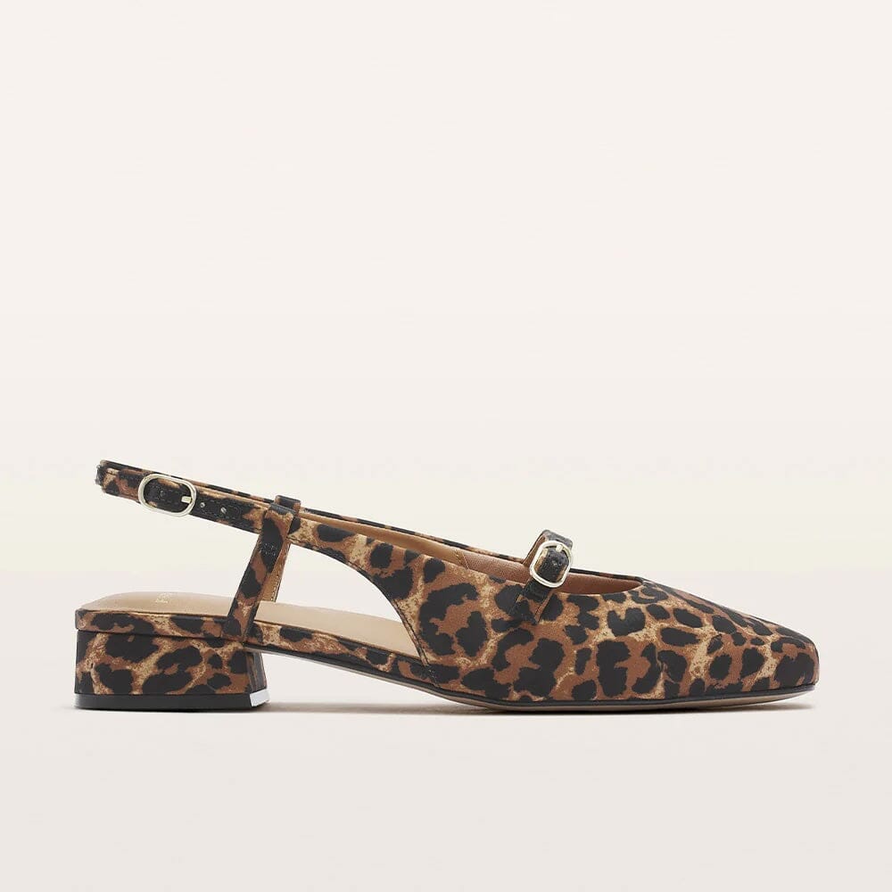 Frankie4 Iris - Leopard Print Textile Frankie4 