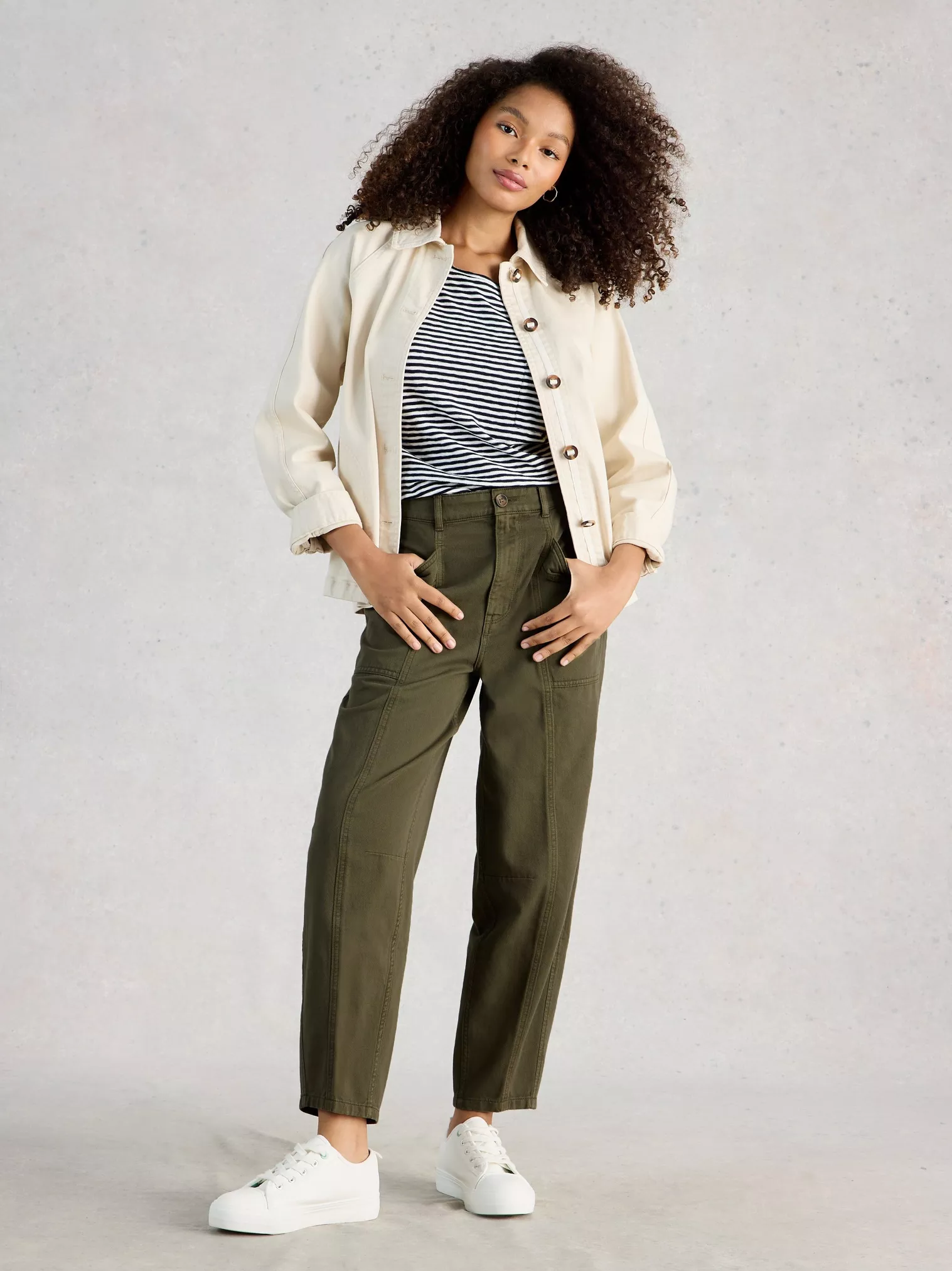 White Stuff Aubrey Barrel Trouser - Khaki Green