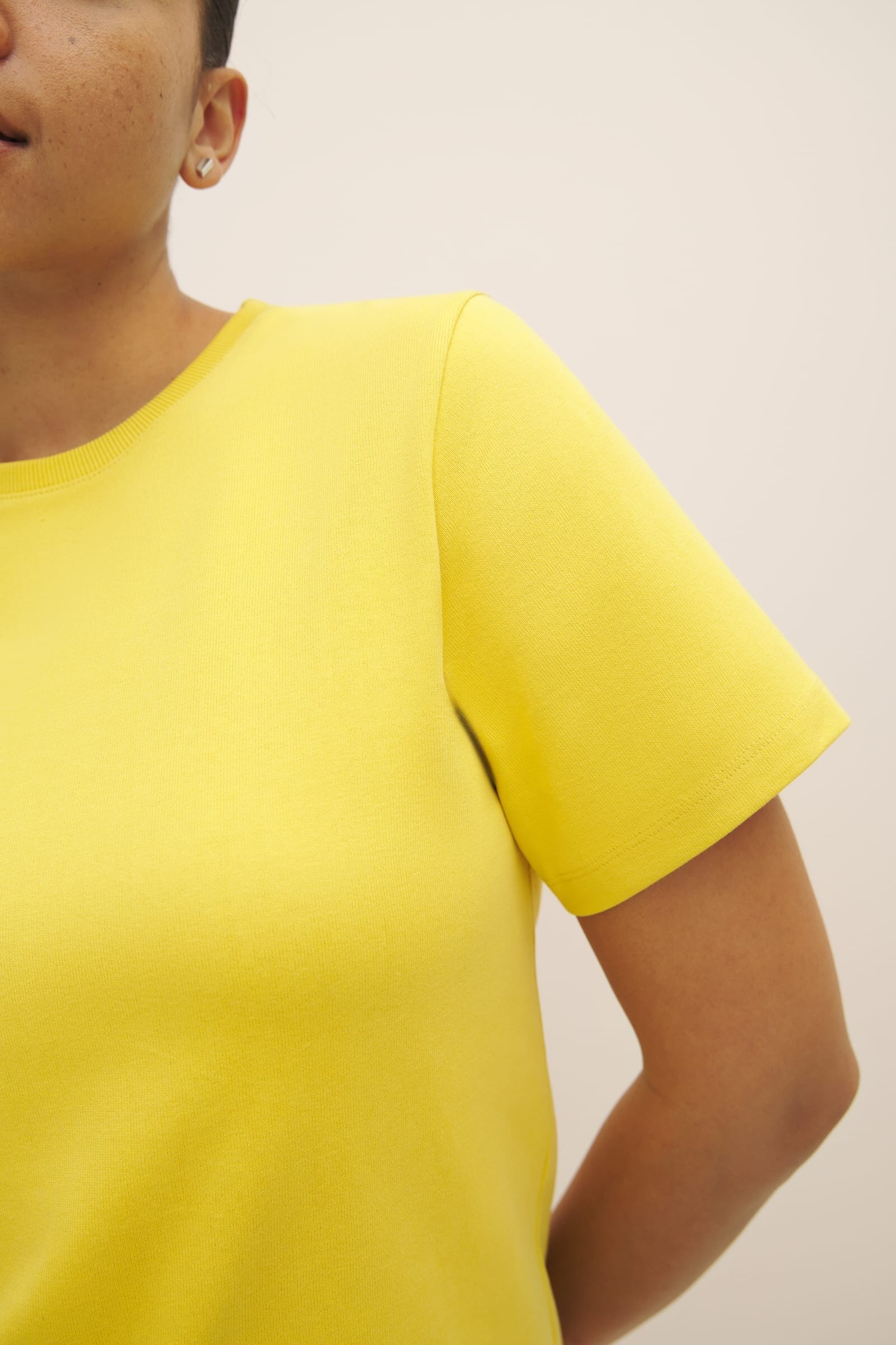 Kowtow Heavy Classic Tee- Daffodil Kowtow