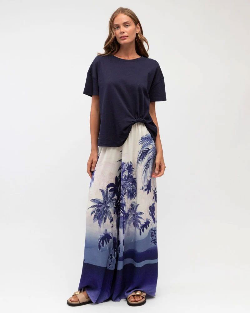 Label of Love Easy Tuck Tee - Navy Label of Love