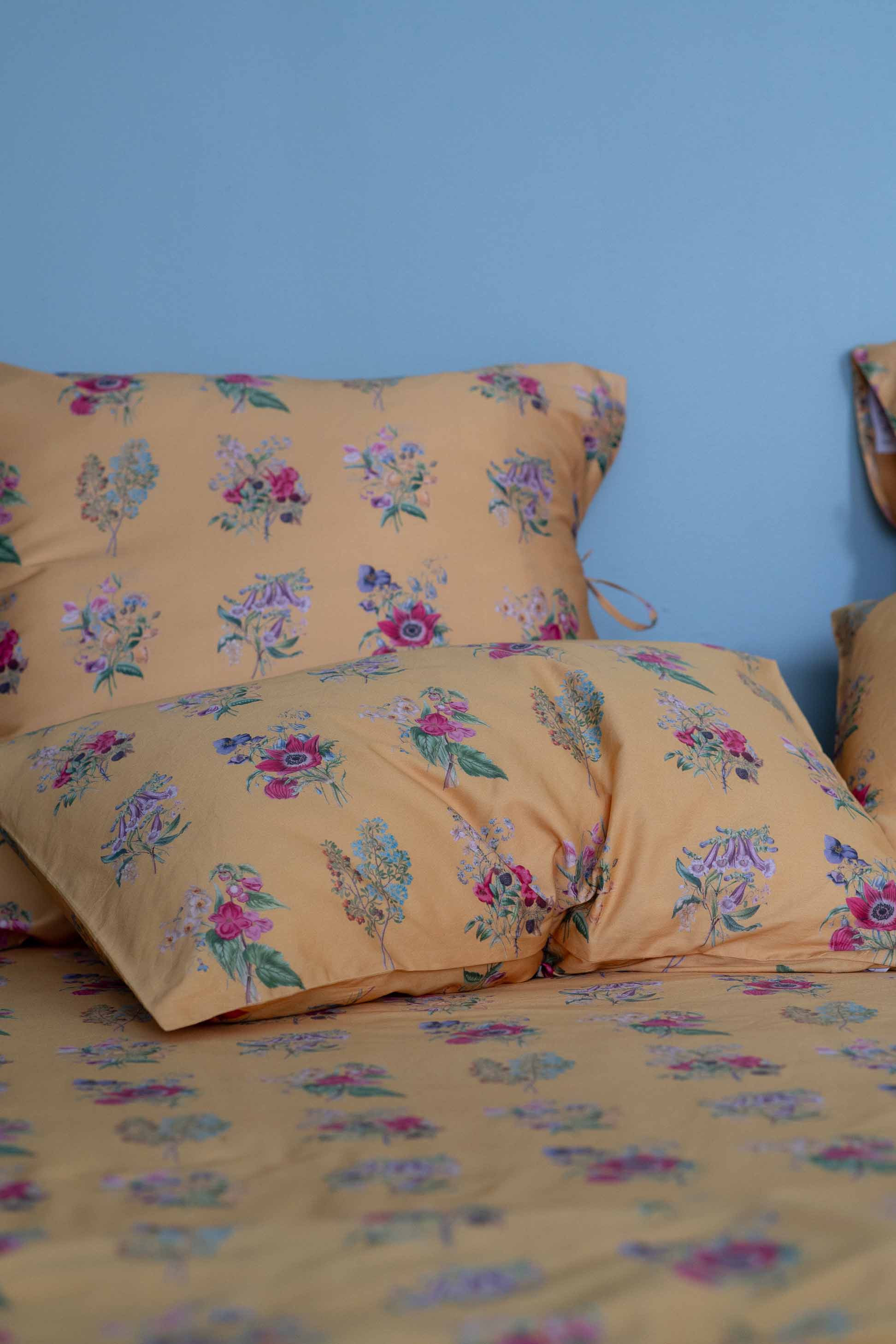 Lazy Bones Summerland pillowcase set Lazy Bones