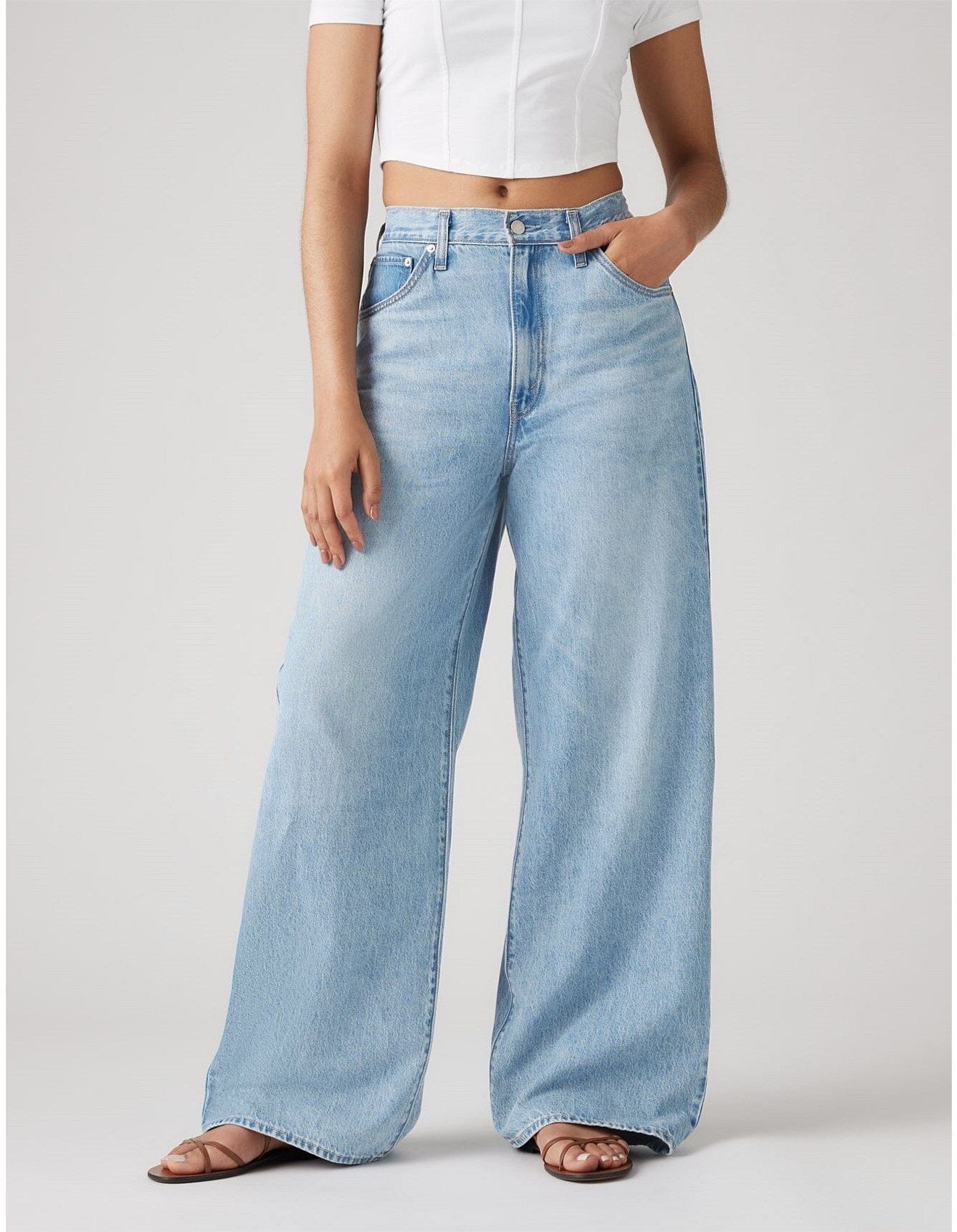 Levi's Women's Cinch Baggy Jeans - Invested Indigo Levi's