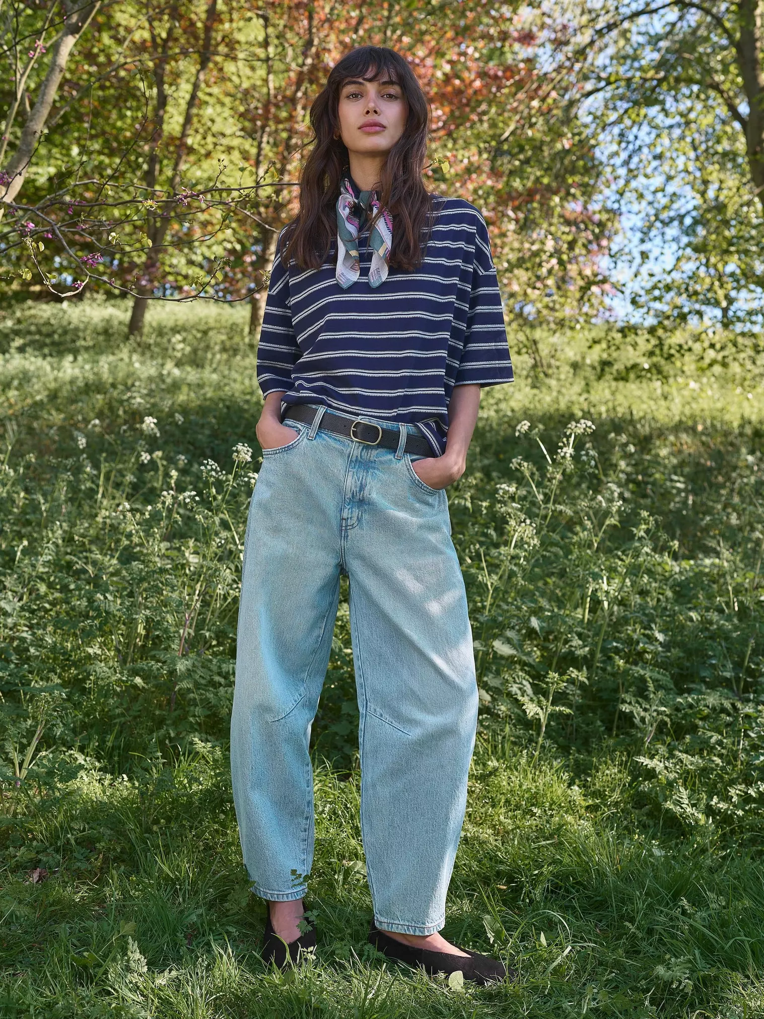 White Stuff Aubrey Barrel Leg Jean - Light Denim White Stuff