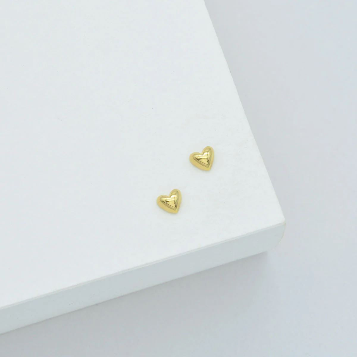 Linda Tahija Amore Stud Earrings - Gold Linda Tahija