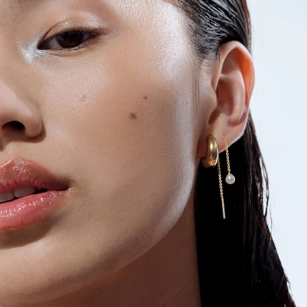 Linda Tahija Bold Huggie Earrings - Gold Linda Tahija
