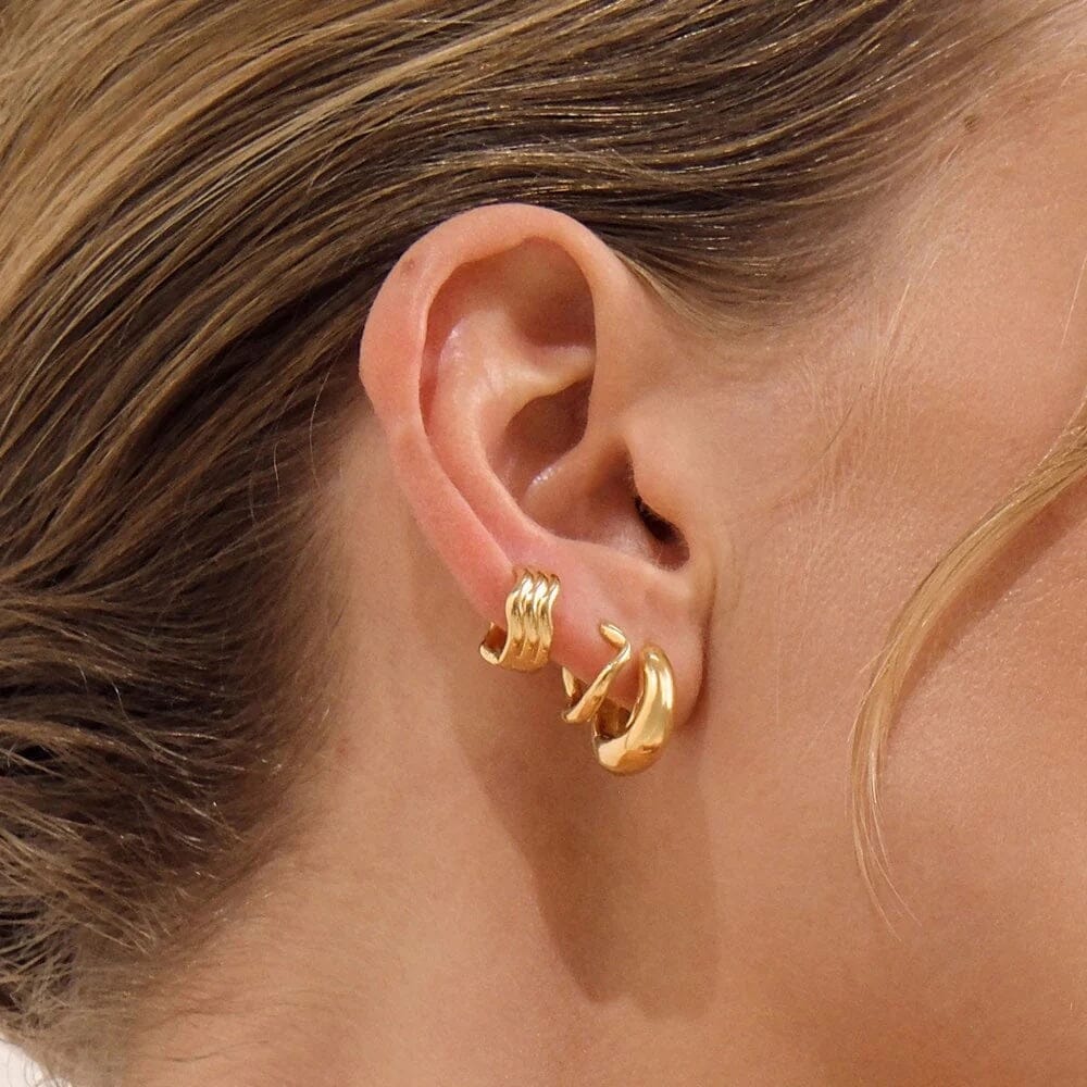 Linda Tahija Ripple Huggie Earrings - Gold Linda Tahija