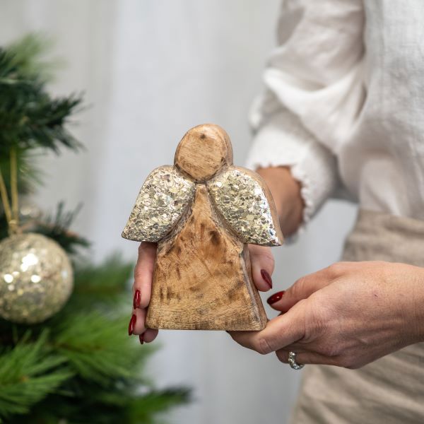 Lucia Timber Angel - 15cm Mediterranean Markets