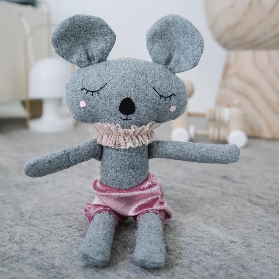and the little dog laughed Mabel Mouse