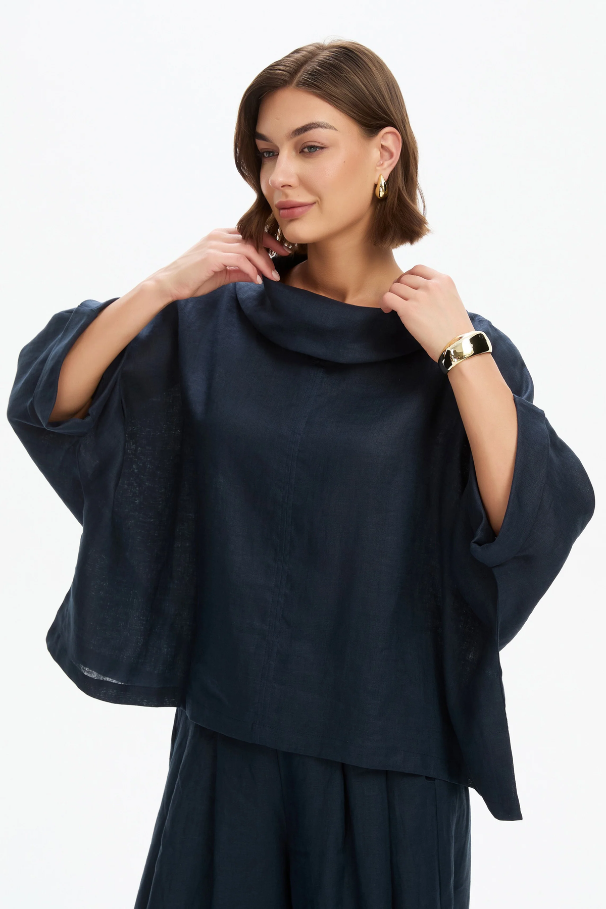 Tirelli Funnel Neck Boxy Top - Navy