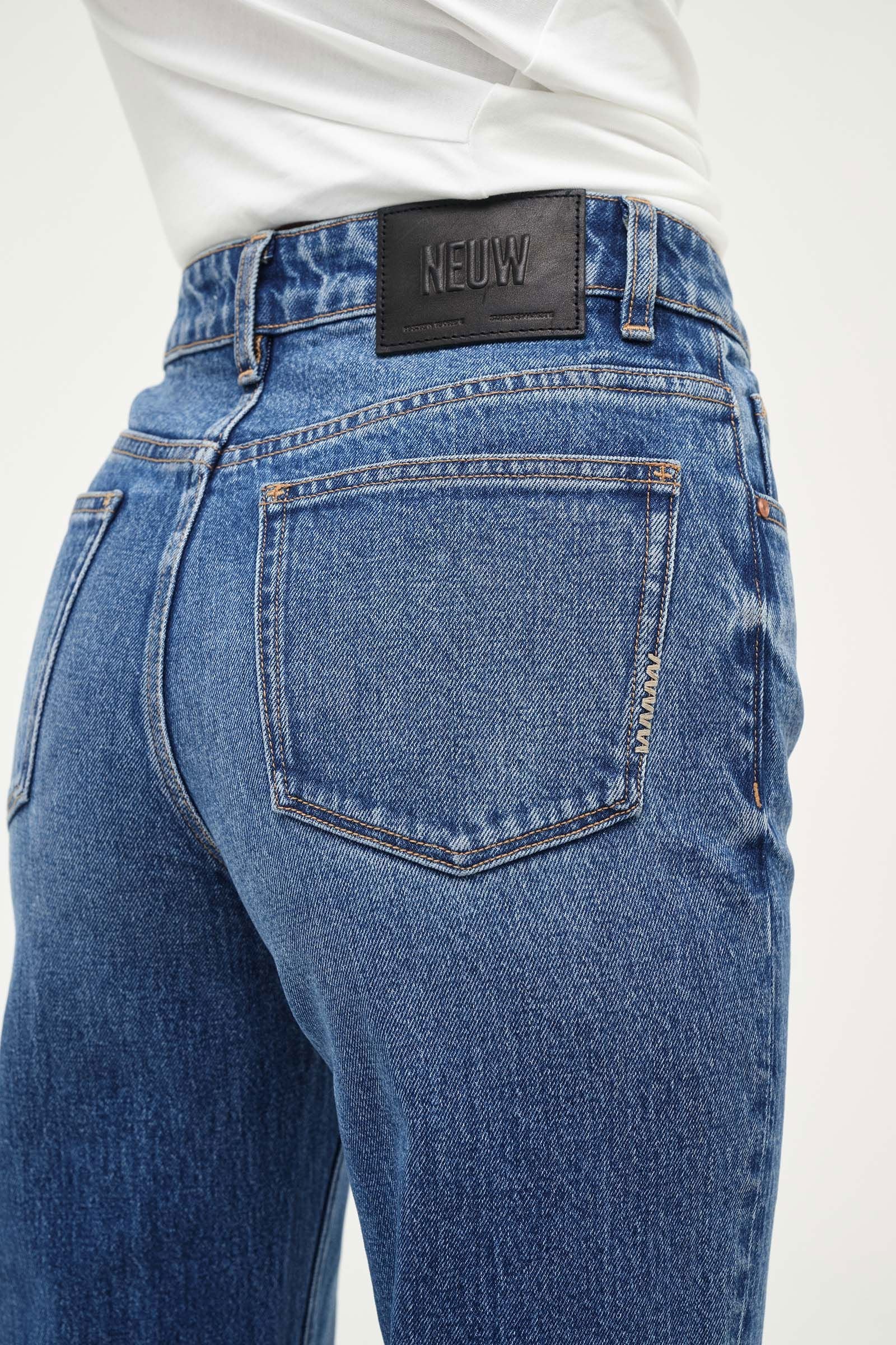 Neuw Denim Freja Straight Jeans Alexa - Mid Vintage Indigo Women's Jeans Neuw Denim 