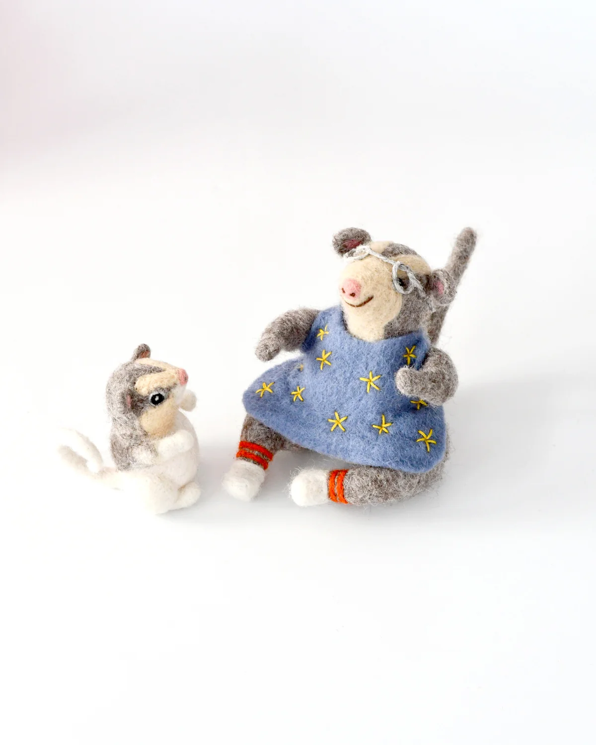 Tara Treasures Possum Magic Grandma Poss and Hush Toy Playset