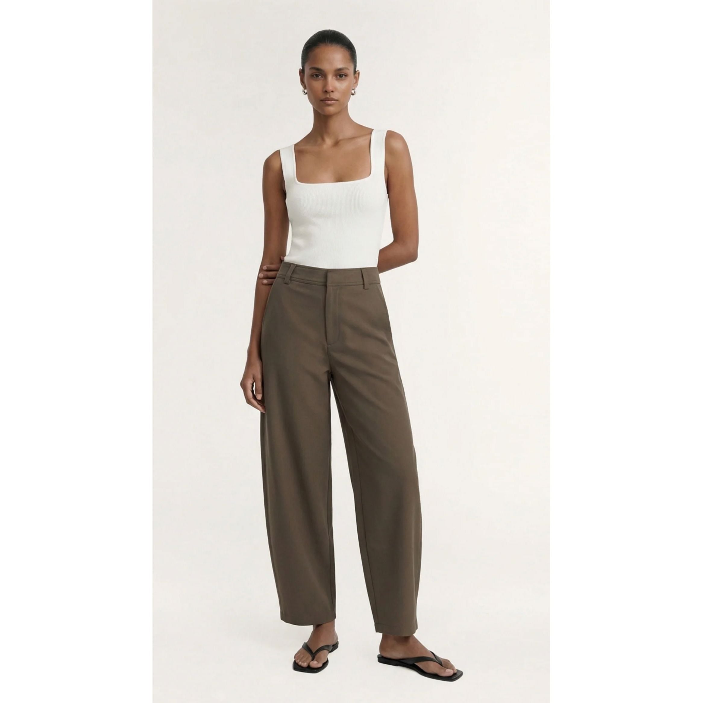 Staple The Label Alto Barrell Leg Pant - Olive Staple the label