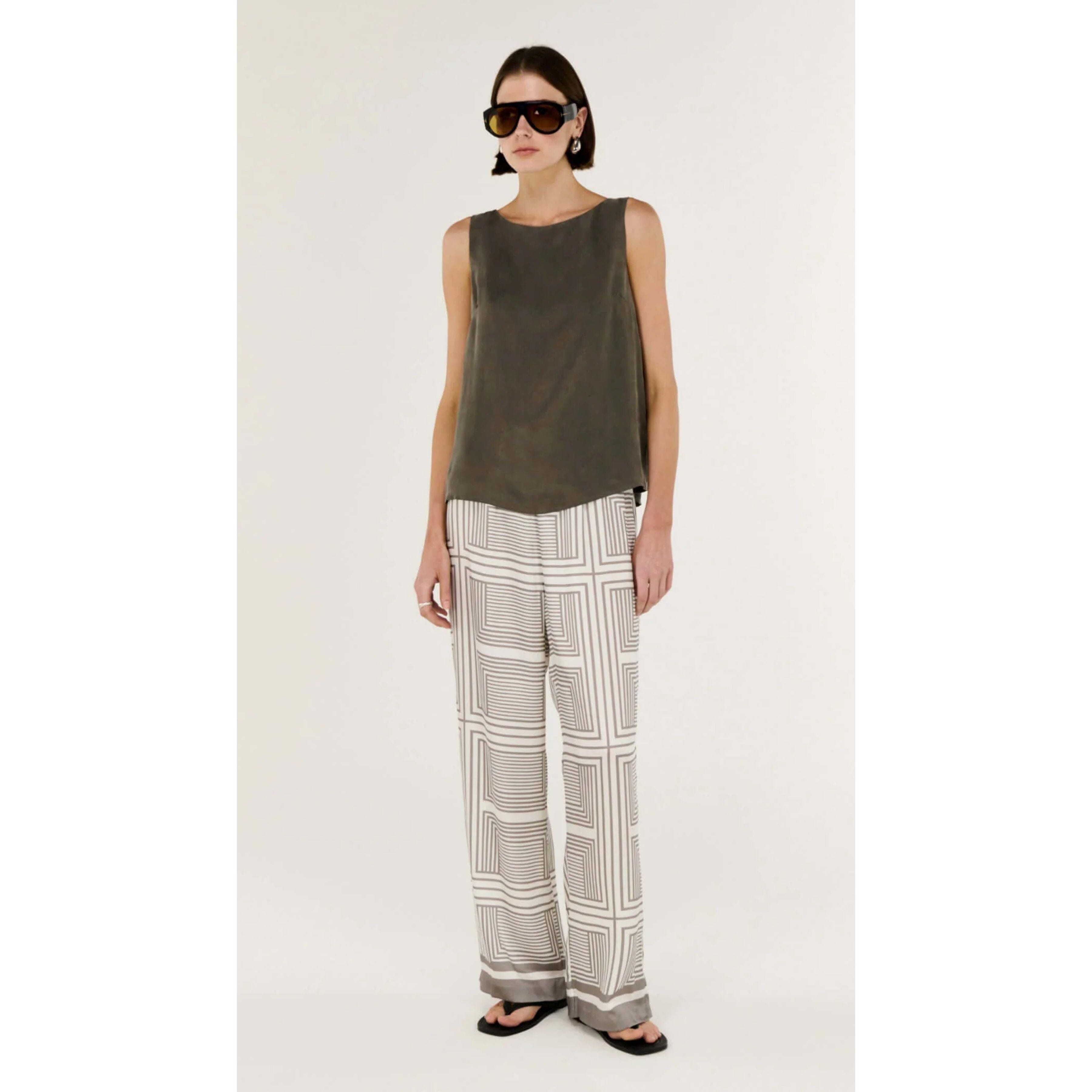 Staple the Label Siphon Relaxed Pant - Geometric Staple the label