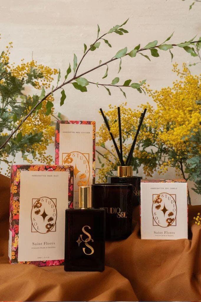 Studio Sol Saint Flores Candle Italian Pear & Freesia Studio Sol